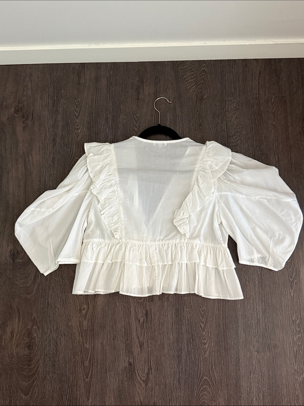RHODE White Ruffle Wrap Blouse XS Puff Sleeve Deep V Peplum Top - Picture 3 of 4